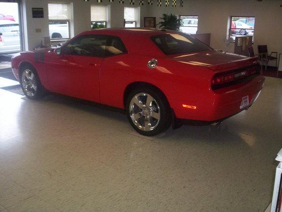 2009 Dodge Challenger SLT 25