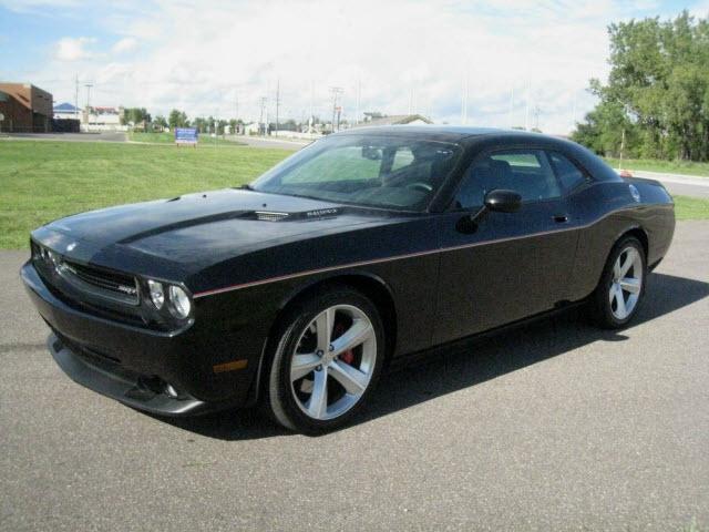 2009 Dodge Challenger FWD 4dr SL SUV