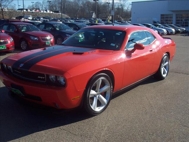 2009 Dodge Challenger XLS 4WD