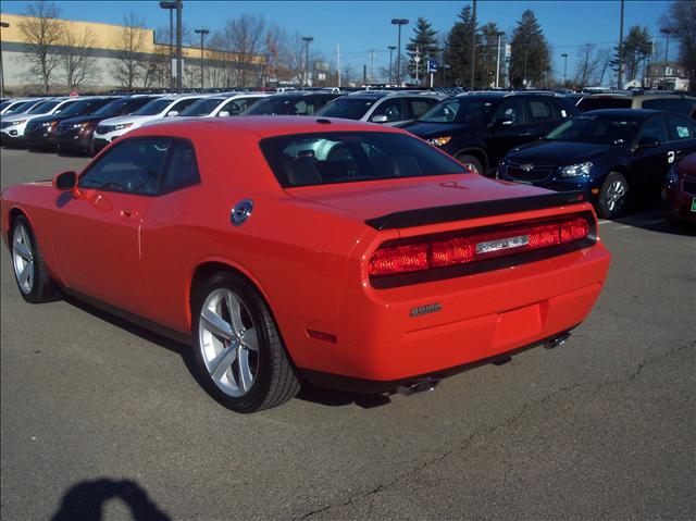 2009 Dodge Challenger XLS 4WD