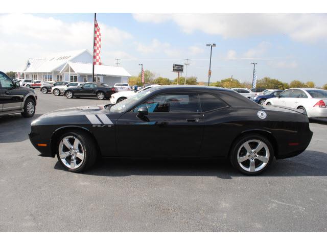 2009 Dodge Challenger SLT 25