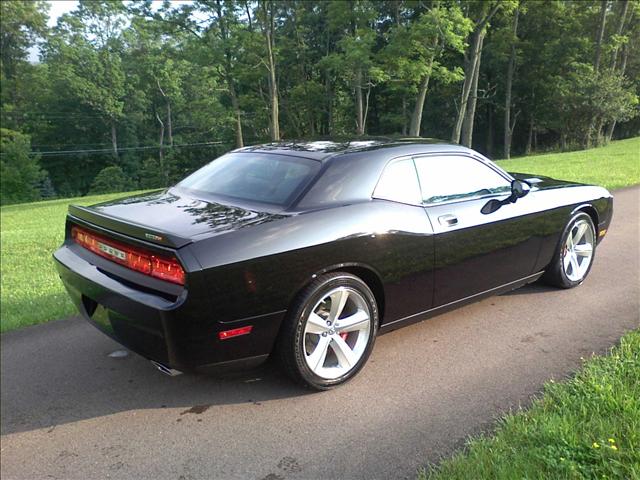 2009 Dodge Challenger SR5 (natl)