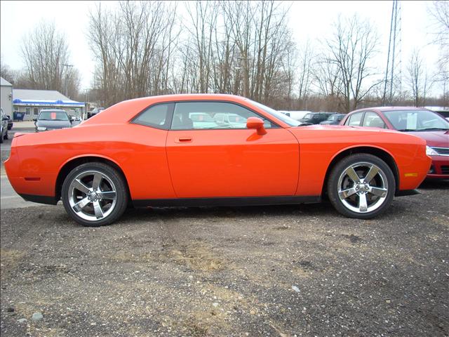 2009 Dodge Challenger SLT 25