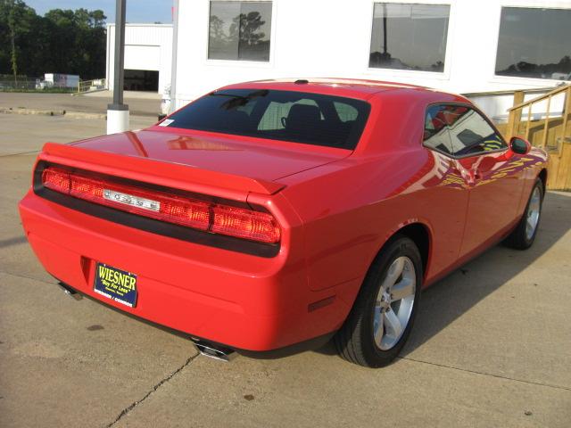 2009 Dodge Challenger SLT 25