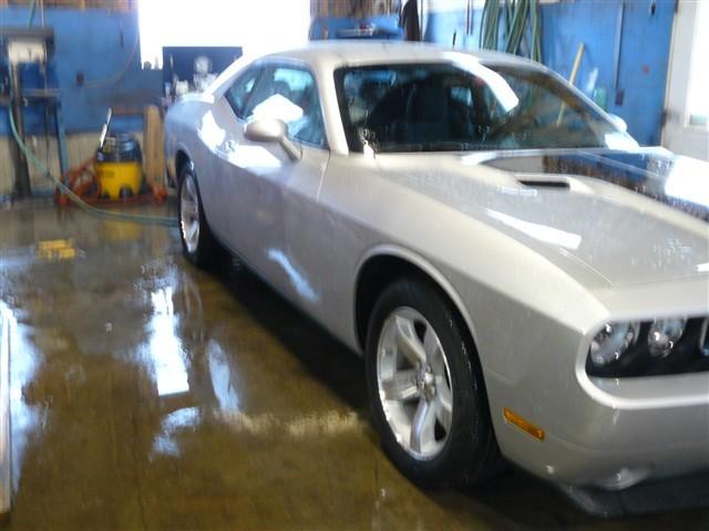 2009 Dodge Challenger SE