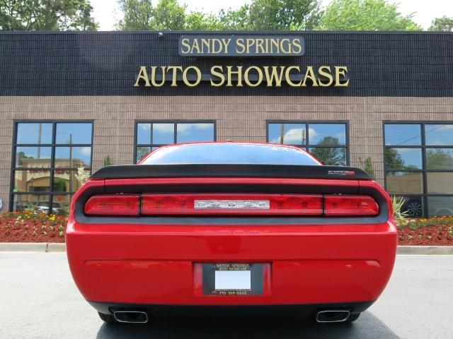 2009 Dodge Challenger 4dr Wgn HSE