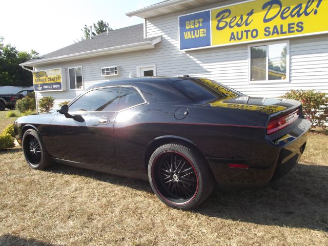 2009 Dodge Challenger SE