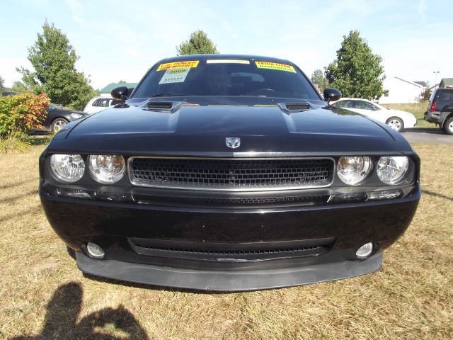 2009 Dodge Challenger SE