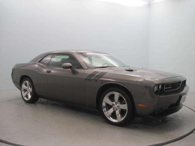 2009 Dodge Challenger SLT 25