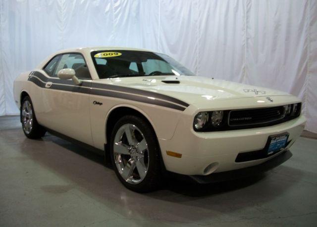 2009 Dodge Challenger SLT 25