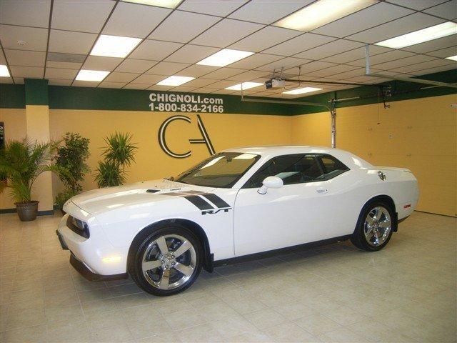 2009 Dodge Challenger SLT 25