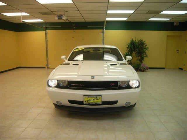 2009 Dodge Challenger SLT 25