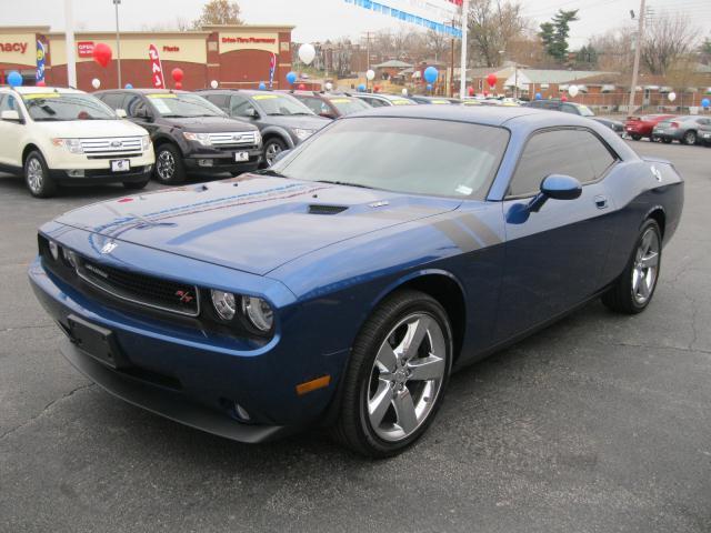 2009 Dodge Challenger Unknown