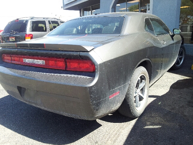 2010 Dodge Challenger SE