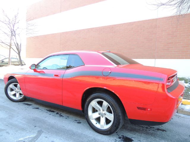 2010 Dodge Challenger SE