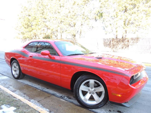 2010 Dodge Challenger SE