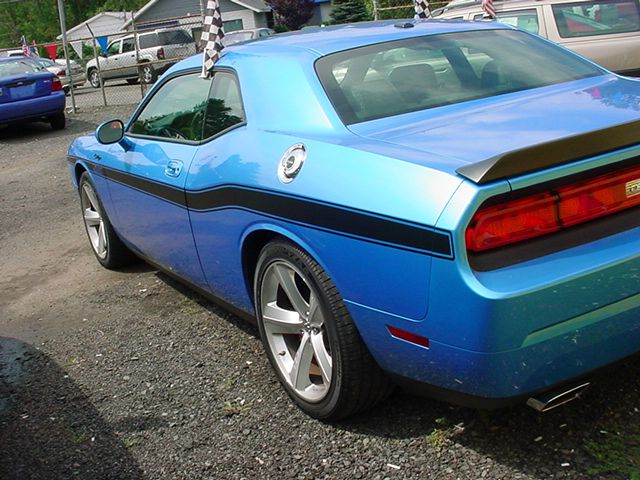 2010 Dodge Challenger XLS 4WD