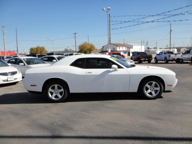 2010 Dodge Challenger SE