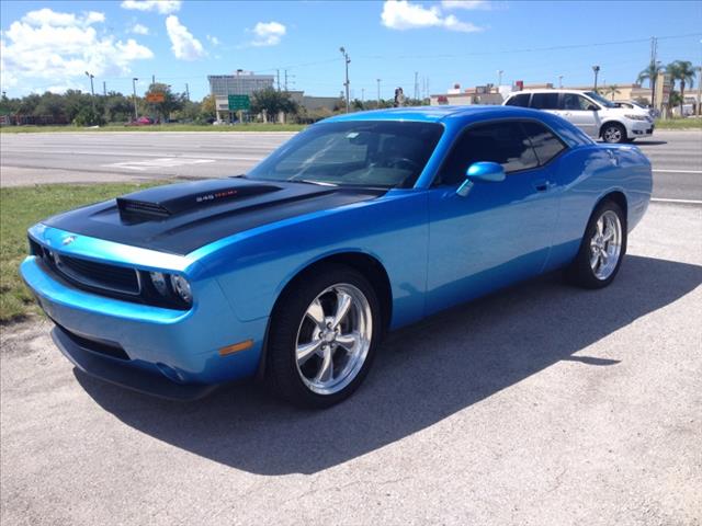 2010 Dodge Challenger Deluxe Convertible