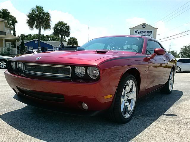 2010 Dodge Challenger Deluxe Convertible