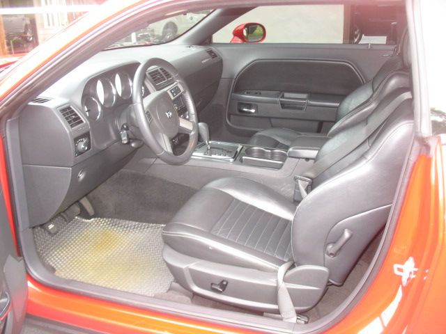 2010 Dodge Challenger Deluxe Convertible