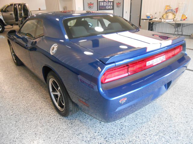 2010 Dodge Challenger SE