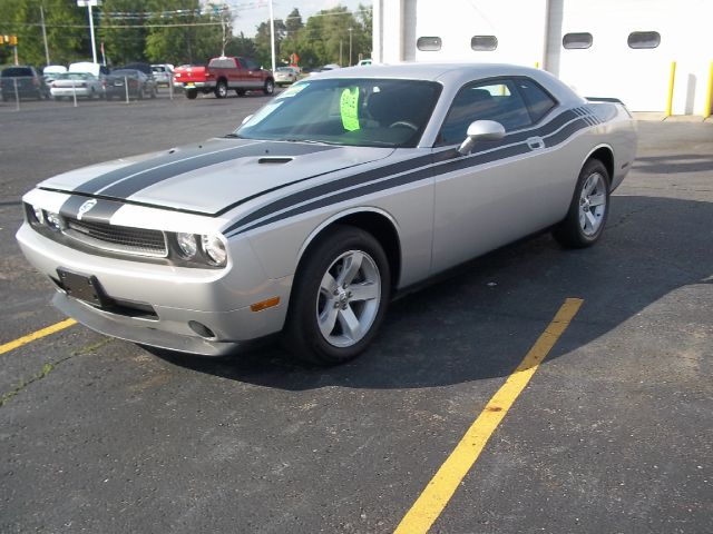 2010 Dodge Challenger SE