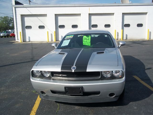 2010 Dodge Challenger SE