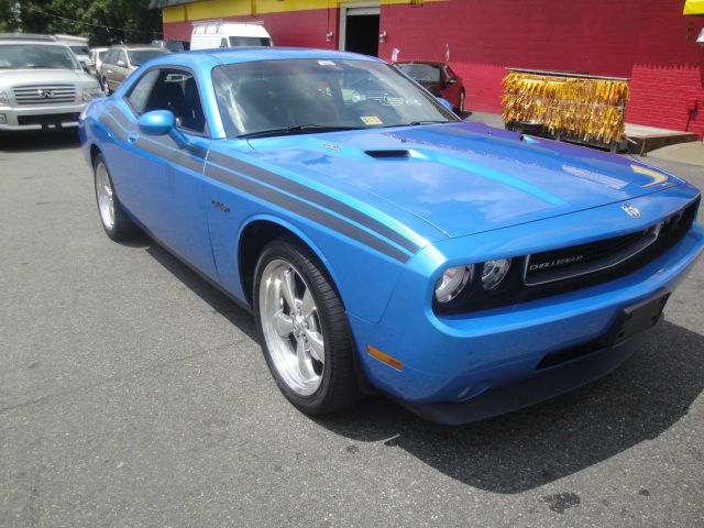 2010 Dodge Challenger 289 Engine AUTO Power Steering, TOP, Brakes