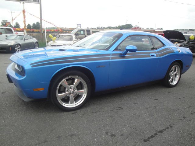 2010 Dodge Challenger 289 Engine AUTO Power Steering, TOP, Brakes