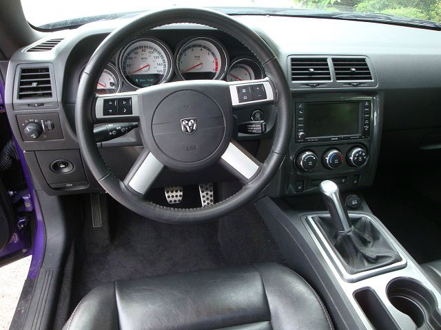 2010 Dodge Challenger Deluxe Convertible