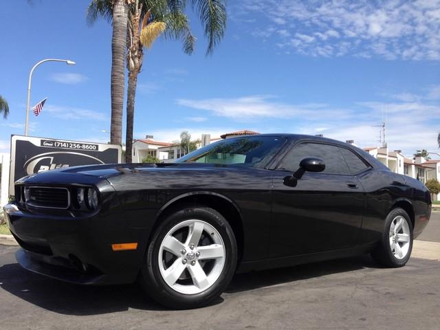 2010 Dodge Challenger SE