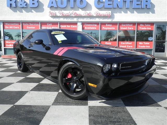 2011 Dodge Challenger Unknown