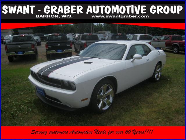 2011 Dodge Challenger MOON Roofsunroofalloys Hatchback