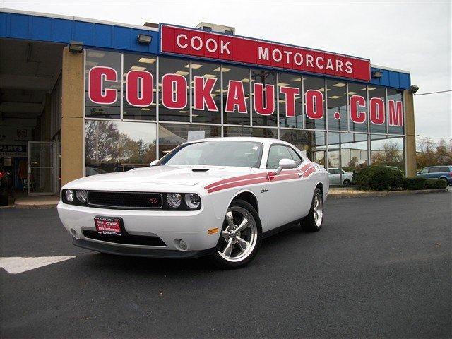 2011 Dodge Challenger SLT 25