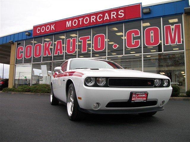 2011 Dodge Challenger SLT 25