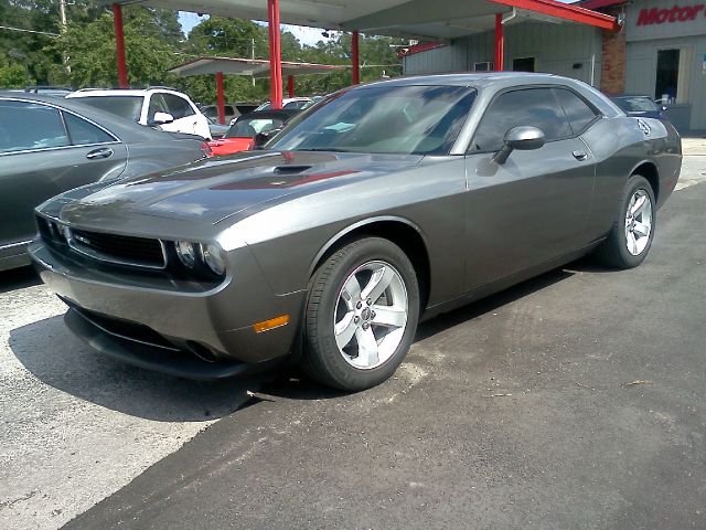 2011 Dodge Challenger SE