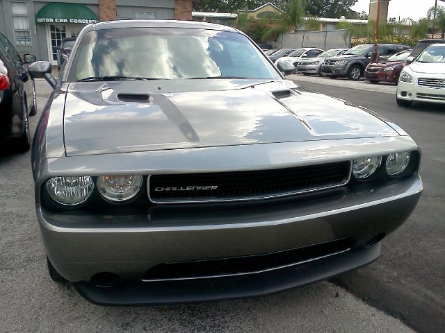 2011 Dodge Challenger SE