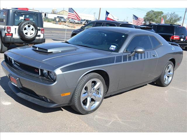 2011 Dodge Challenger ST Quad Cab Short Be