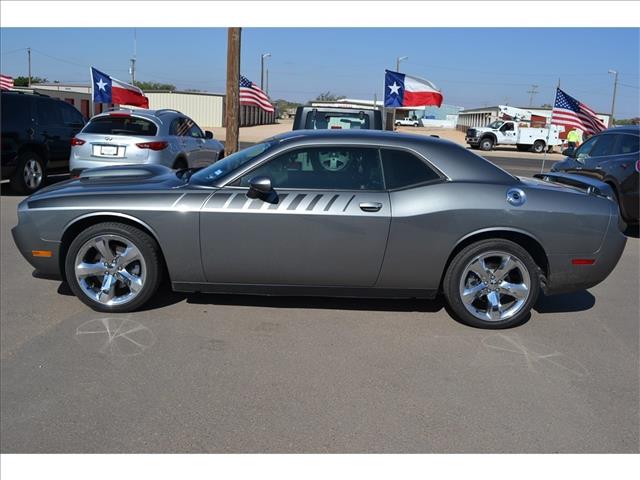 2011 Dodge Challenger ST Quad Cab Short Be