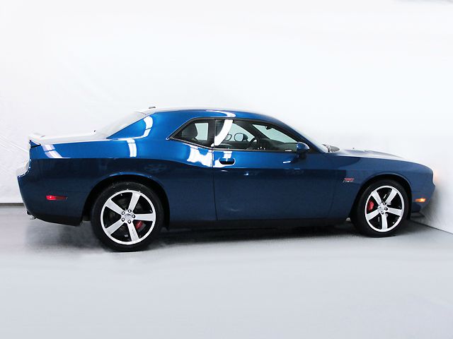 2011 Dodge Challenger XLS 4WD