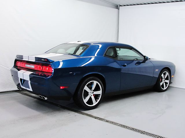 2011 Dodge Challenger XLS 4WD