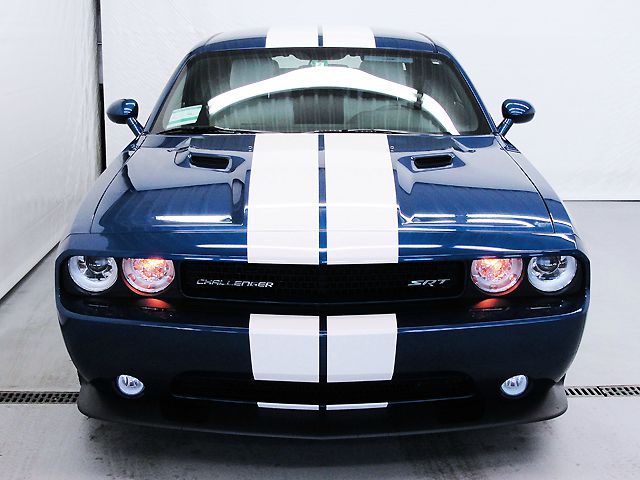 2011 Dodge Challenger XLS 4WD