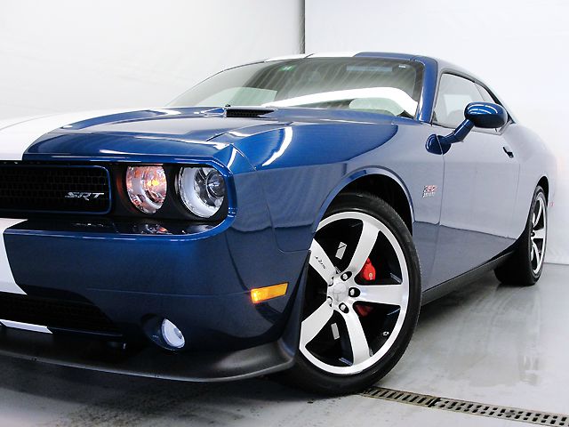 2011 Dodge Challenger XLS 4WD