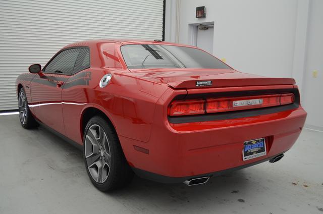 2012 Dodge Challenger Deluxe Convertible