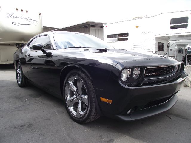 2012 Dodge Challenger Deluxe Convertible