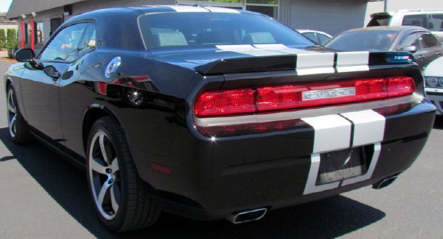 2012 Dodge Challenger XLS 4WD