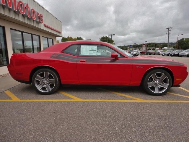 2012 Dodge Challenger SLT 25