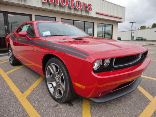 2012 Dodge Challenger SLT 25