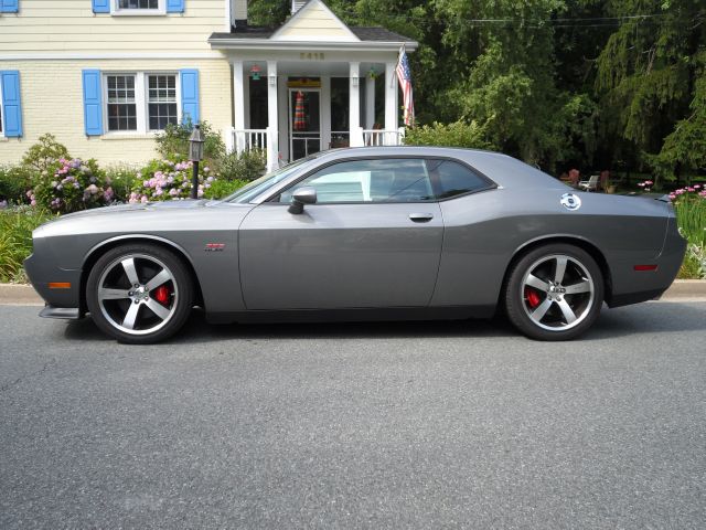 2012 Dodge Challenger XLS 4WD